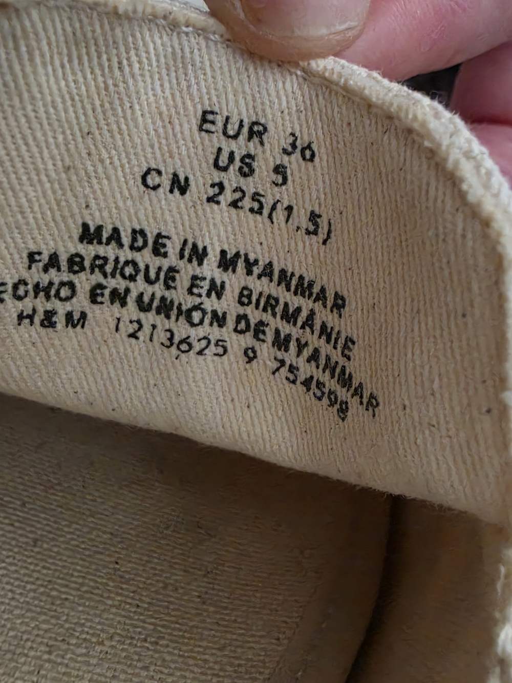 H&M Cream Canvas Espadrille Loafers with Gold Bit Size 5 - Picture 8 of 8